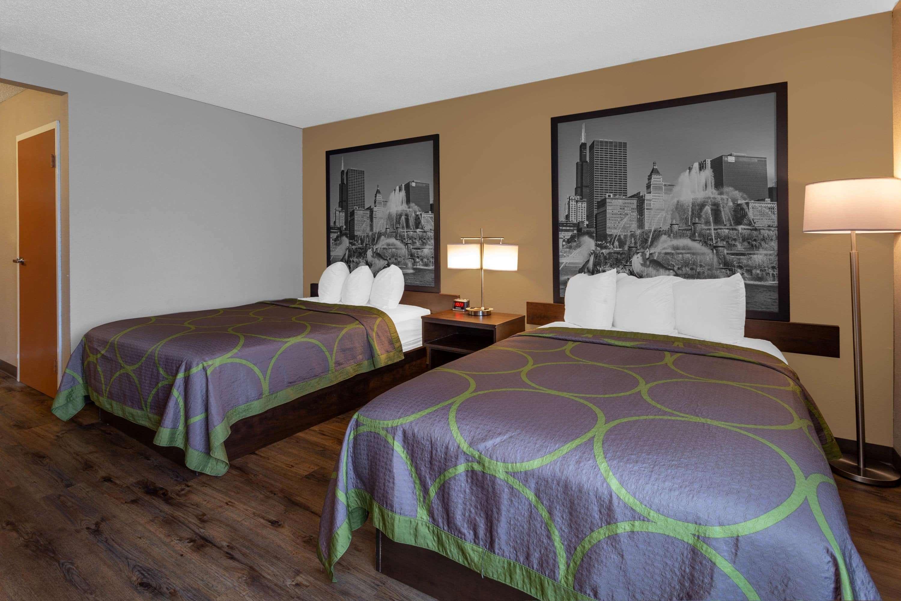Super 8 By Wyndham South Holland Hotel Buitenkant foto
